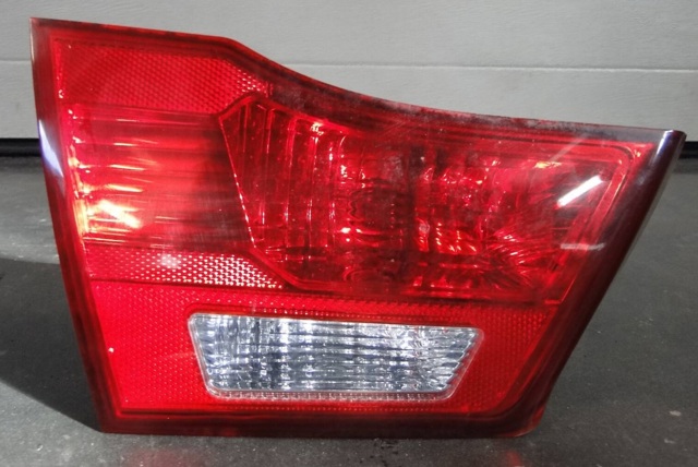 HYUNDAI 924052G620 Фонарь задний левый внутренний в наличии Ровно