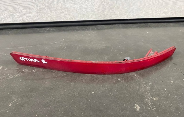 924062T000 HYUNDAI Катафот (отражатель) заднего бампера правый купить в Кривой Рог