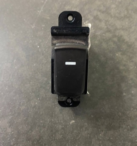 935803K500 HYUNDAI Кнопка стеклоподъемника передняя купить в Черновцы