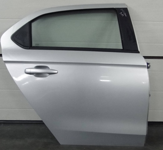 Дверь пассажирская задняя правая 9675190680 PEUGEOT