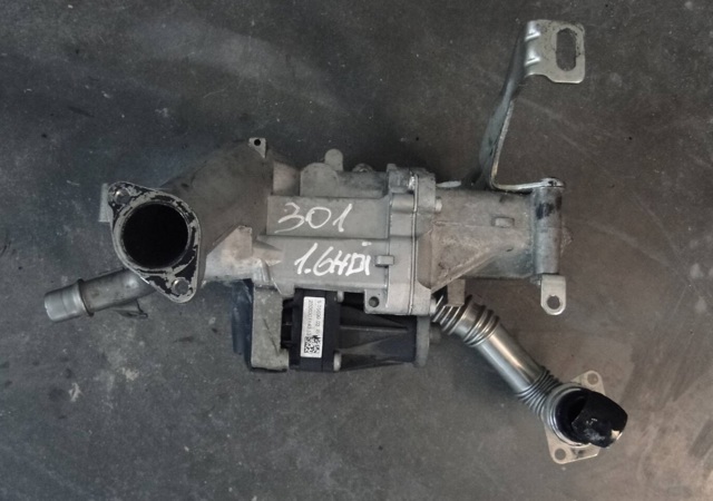 Радиатор системы EGR 9802194080 PEUGEOT