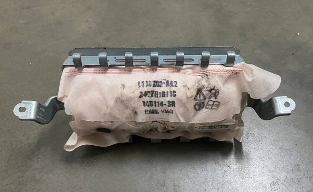 Подушка безопасности (AIRBAG) пассажирская 985154EA0A NISSAN