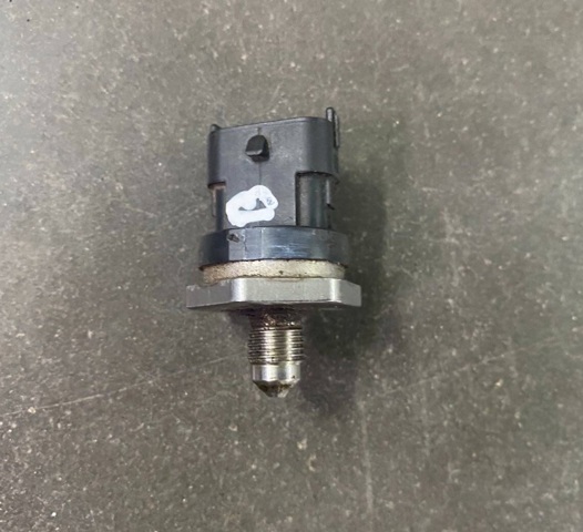 Датчик давления топлива BM5G9F972BA FORD