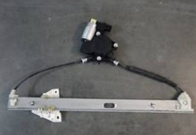 Стеклоподъемник передней правой двери EG2158590A MAZDA