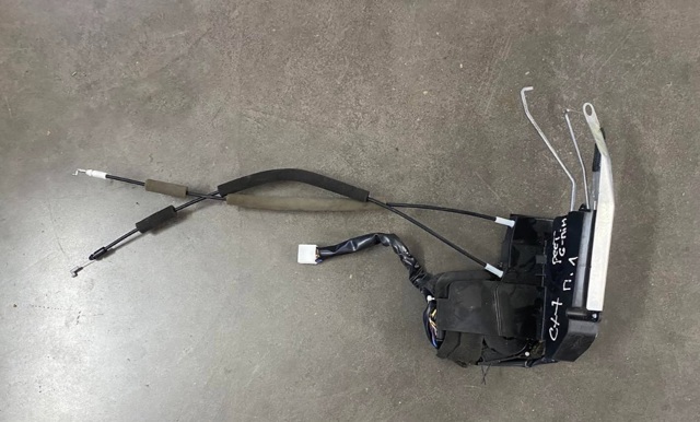 Замок двери водителя EH1459310E MAZDA