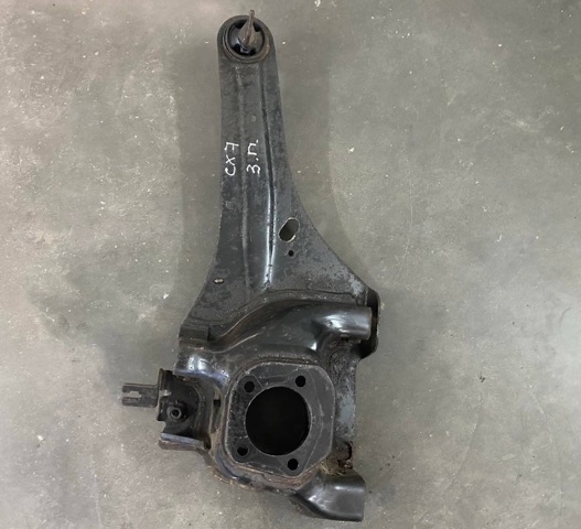 EH4628200 MAZDA Цапфа (поворотный кулак) задний правый купить в Одесса