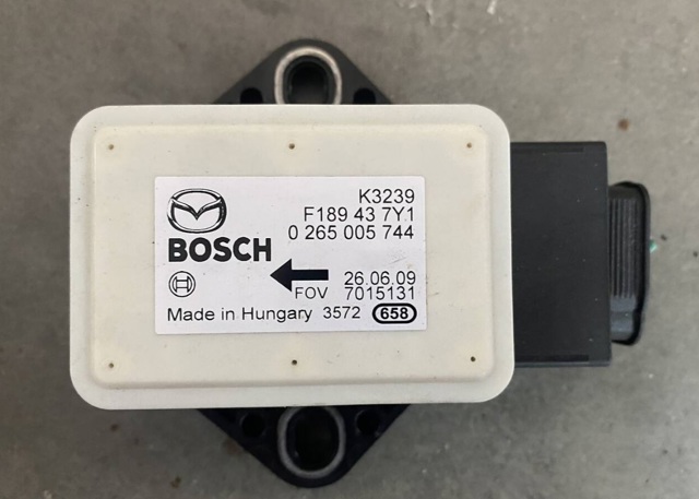MAZDA F189437Y1 Датчик ESP в наличии Николаев