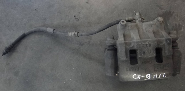 MAZDA L23233980D Суппорт тормозной передний правый в наличии Николаев