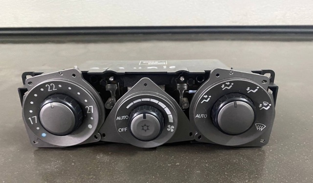 Блок управления режимов отопления MN157316 MITSUBISHI