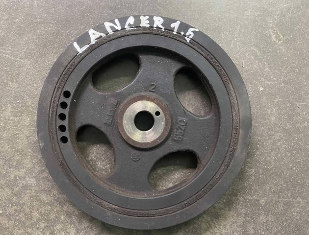 Демпфер коленвала MN163744 MITSUBISHI
