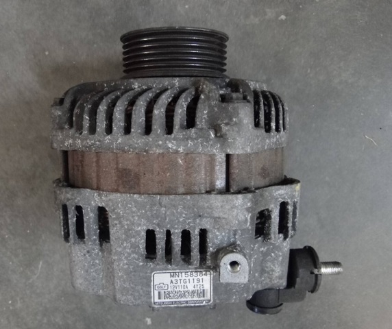 Автомобильный генератор MN183450 MITSUBISHI