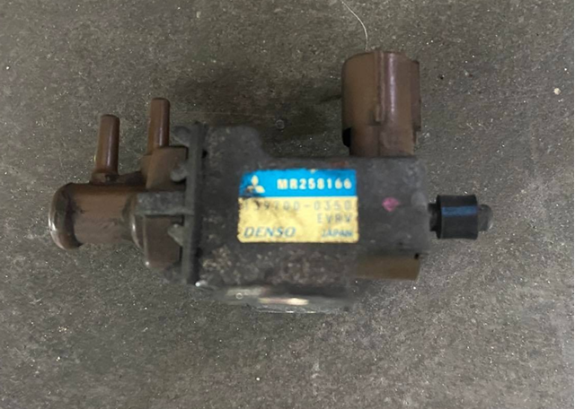 MR258166 MITSUBISHI Клапан соленоид регулирования заслонки EGR купить в Чернигов