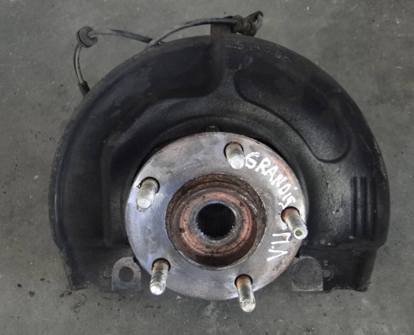 Подшипник в сборе со ступицей передний Mitsubishi Grandis