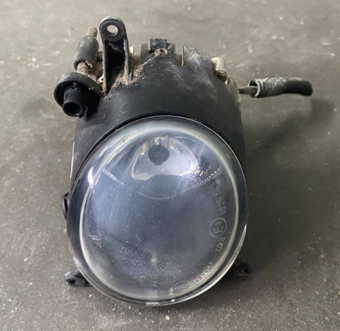 Левая противотуманная фара MR957361 MITSUBISHI