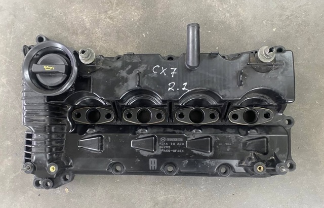 R2AA10220B MAZDA Клапанная крышка купить в Ирпень