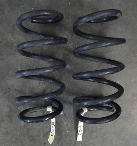 Пружина подвески задняя TD1328011 MAZDA