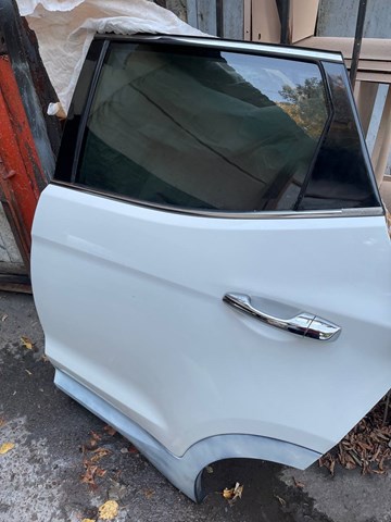 Задняя левая дверь 770034Z000 HYUNDAI