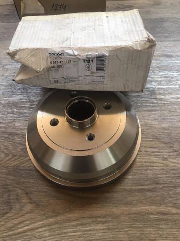 Задний барабан 0986477134 BOSCH