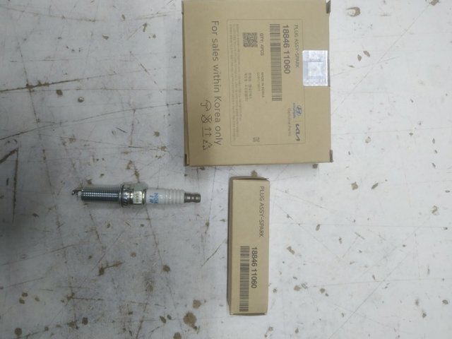 Свечи зажигания 1884611060 HYUNDAI