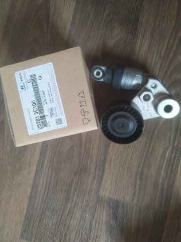 Натяжная планка поликлинового ремня 252813C100 HYUNDAI