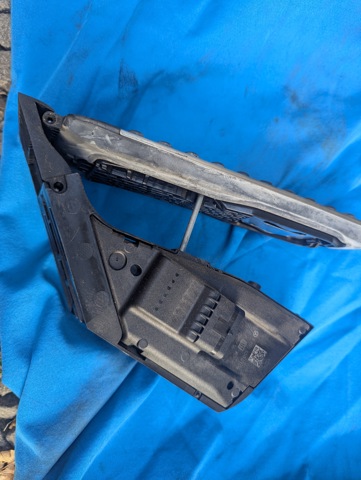 Педаль акселератора A2053000104 MERCEDES