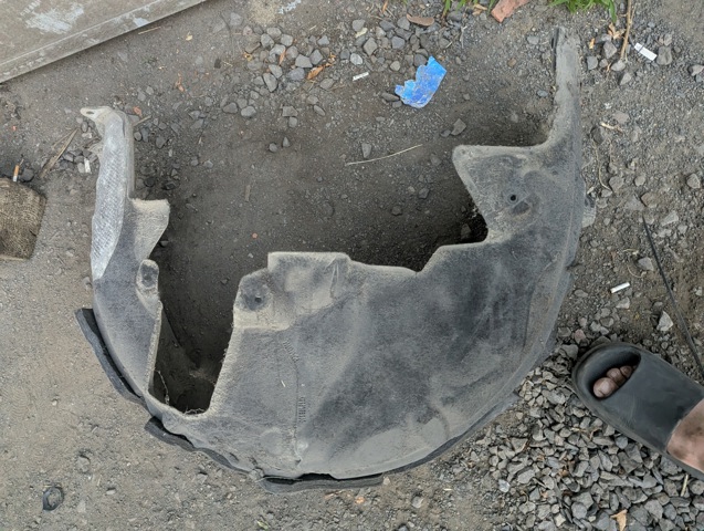 A2056900830 MERCEDES Подкрылок крыла заднего правый купить в Винница