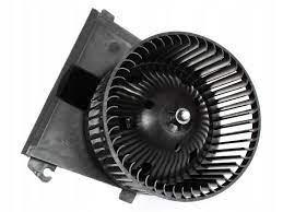 Мотор вентилятора печки (отопителя салона) 8D1 819 021A