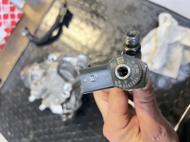 Форсунки 7810702 BMW