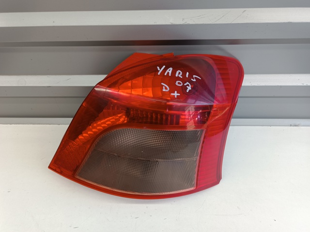 Фонари задние 815510D110 TOYOTA