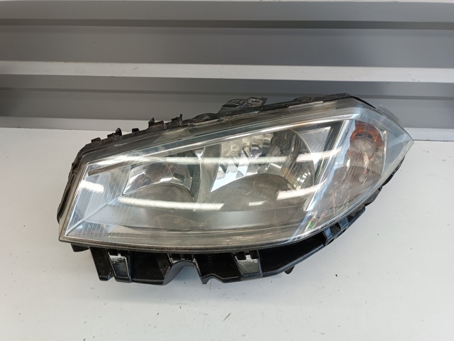 Блок фара левая Renault Megane 2