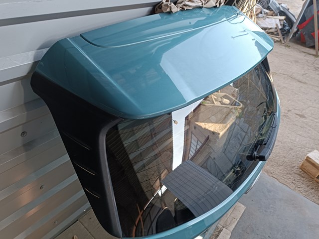 Спойлер крыши 87210J9000 HYUNDAI