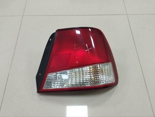 Задний правый стоп 9240225220 HYUNDAI