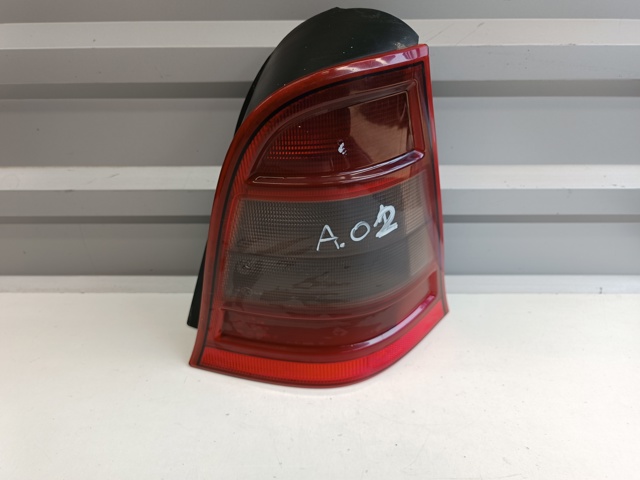Фонарь задний правый A1688200664 MERCEDES