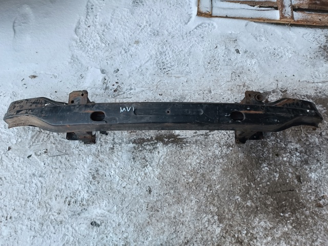 Купить Швеллер бампера Мерседес-бенц Вито 2 639 по низкой цене