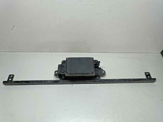 BH329G768AD LAND ROVER купить в Украина