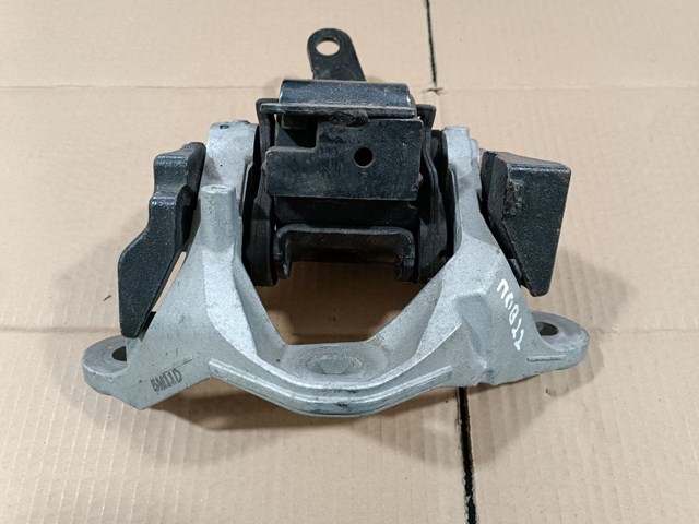 BHS239070 MAZDA купить в Ужгород