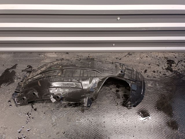 C23556140F MAZDA Подкрылок передний левый купить в Одесса