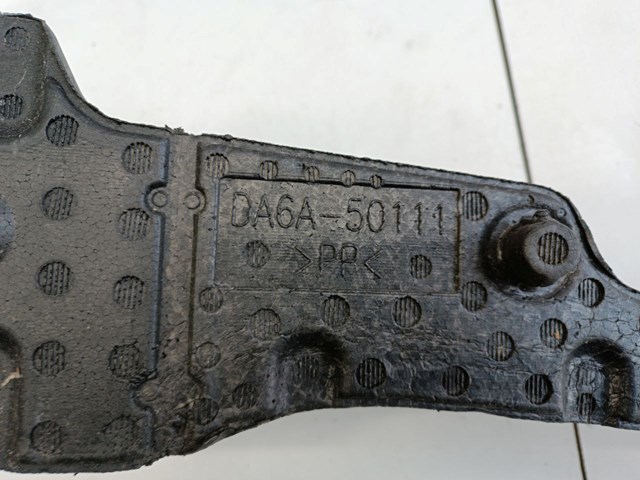 MAZDA DA6A50111 Абсорбер переднего бампера в наличии Винница