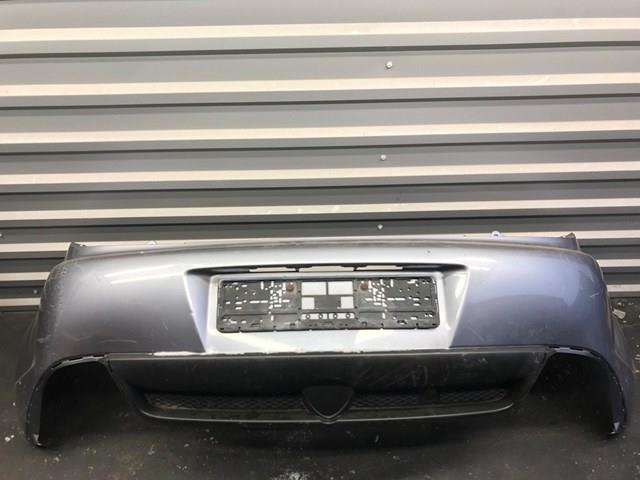 Задний бампер FE1650221GAA MAZDA