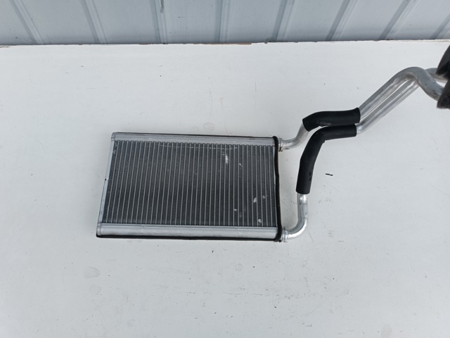 Радиатор печки GHP961A10 MAZDA