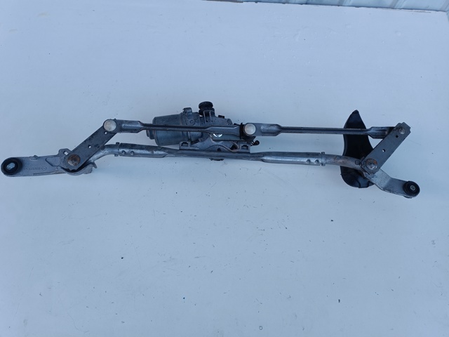 Трапеция щеток лобового стекла GHP967360 MAZDA