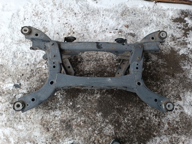 KD352880X Балка задней подвески (подрамник) купить Одесса