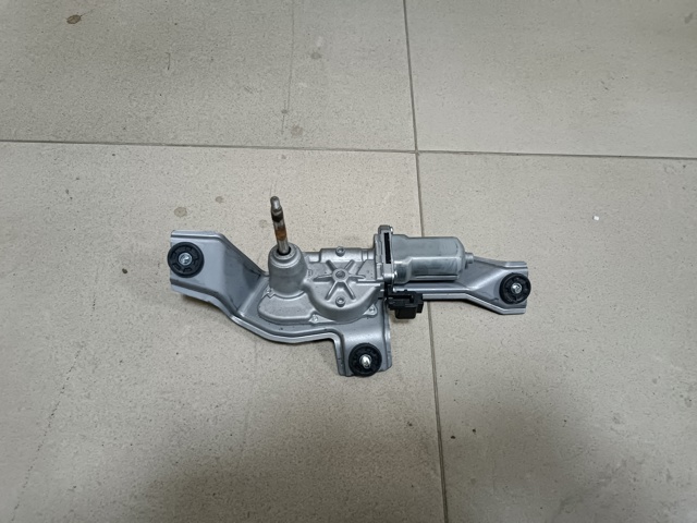 Стеклоочиститель двери задка KD5367450 MAZDA