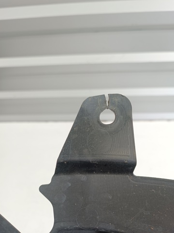 L20656341A MAZDA Защита двигателя правая купить в Харьков
