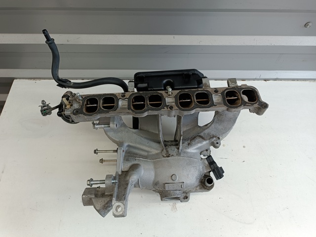 MAZDA L3K913100J Коллектор впускной в наличии Украина