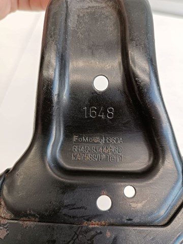 LAND ROVER LR005823 Кронштейн впускного коллектора в наличии Винница