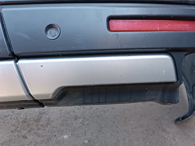 Молдинг бампера заднего, правый LR019556 LAND ROVER