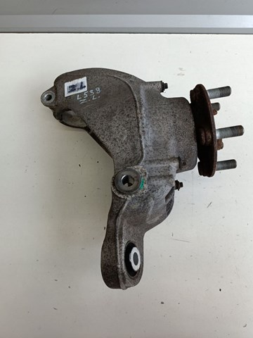 Цапфа поворотная левая LR024483 LAND ROVER