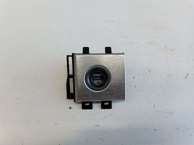 Кнопка стоп-старт LR025904 LAND ROVER