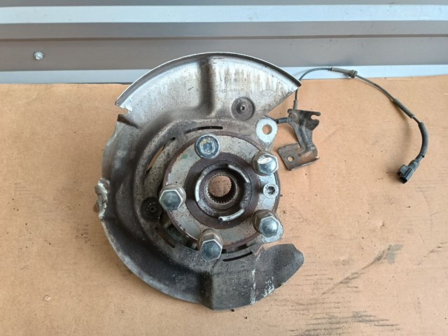 LAND ROVER LR060195 Цапфа передняя правая в наличии Черкассы